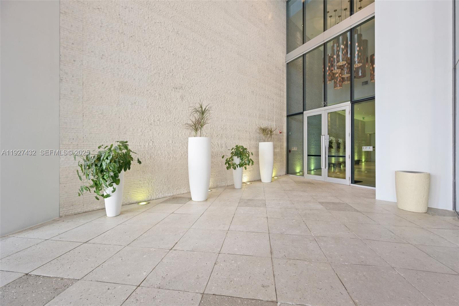 200 Biscayne Blvd Way #4311 Miami, FL 33131