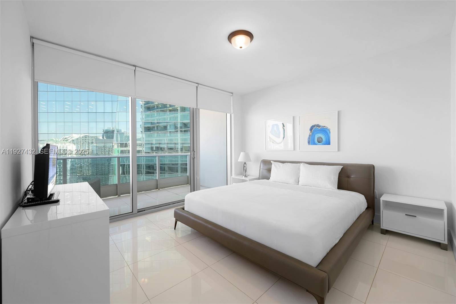 200 Biscayne Blvd Way #4311 Miami, FL 33131