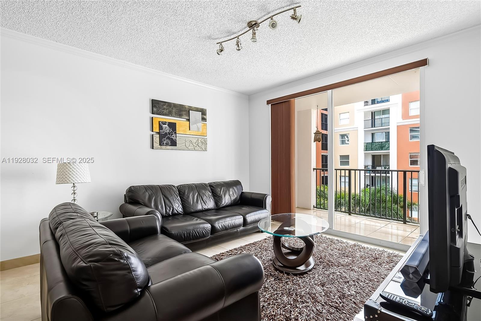 image Porto Bellagio Condo9