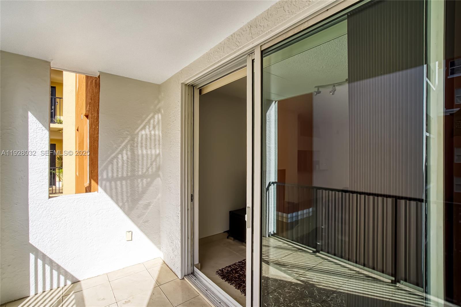 image Porto Bellagio Condo26