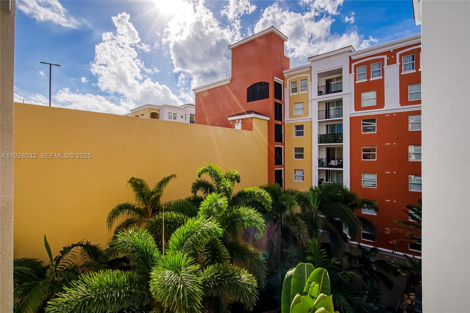 image Porto Bellagio Condo28