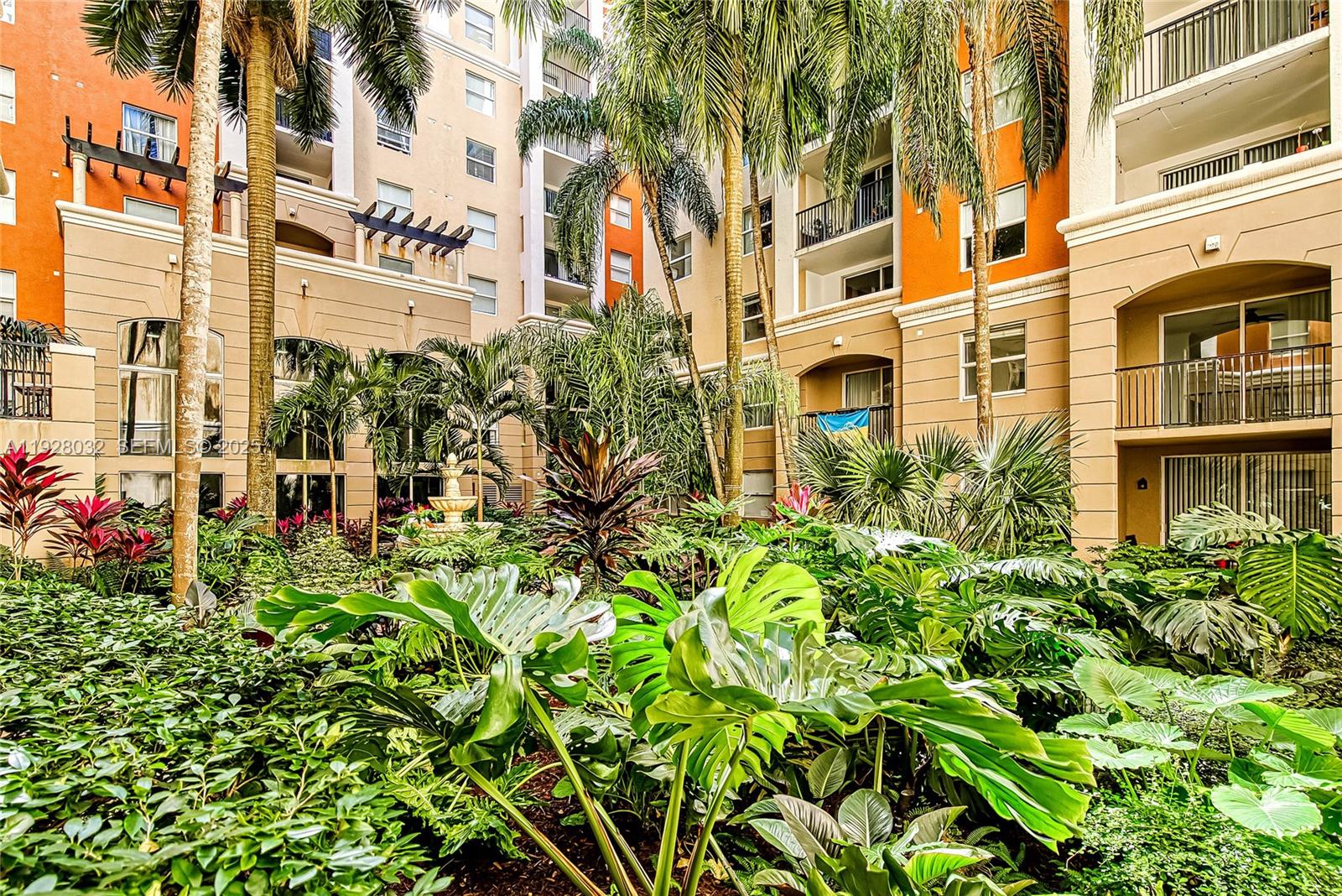 image Porto Bellagio Condo48