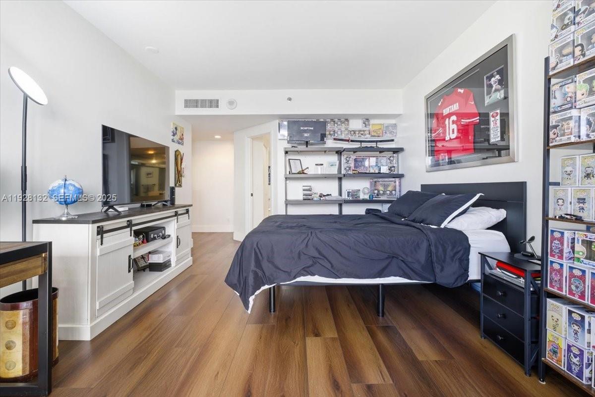 3000 Island Blvd #2802 Aventura, FL 33160