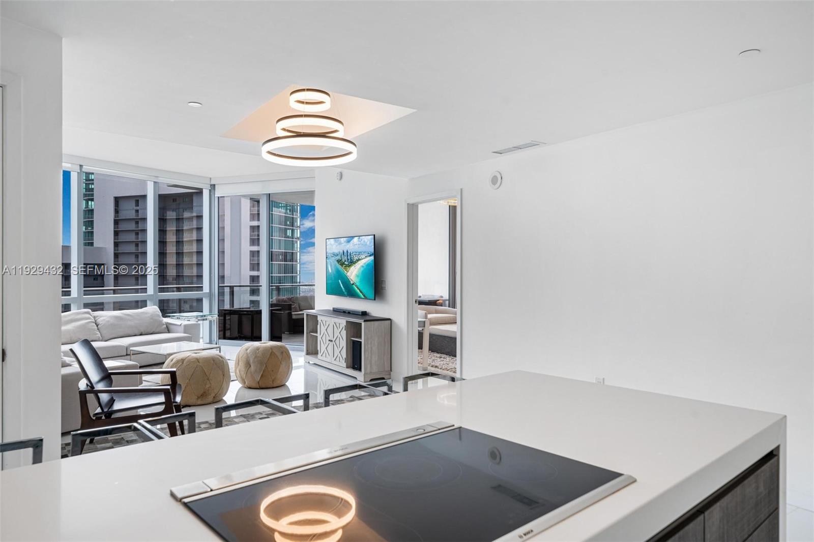 image Paramount Miami Worldcenter11