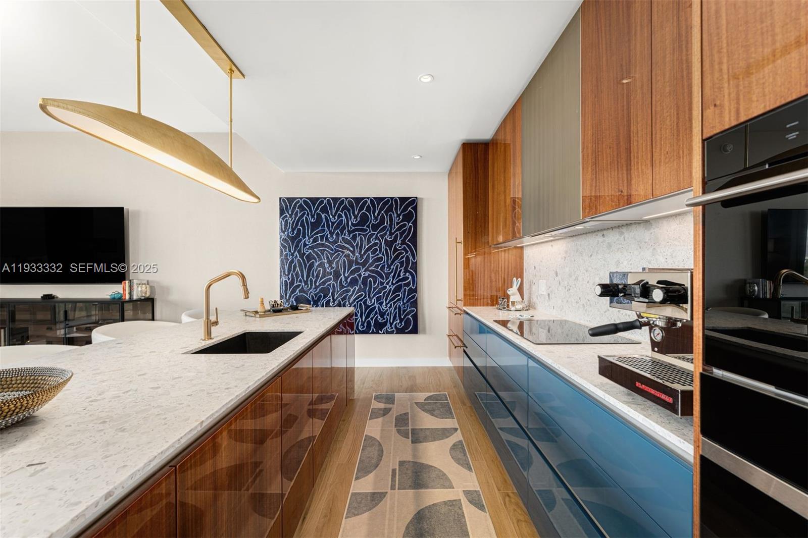 image Mr C Tigertail Tower14