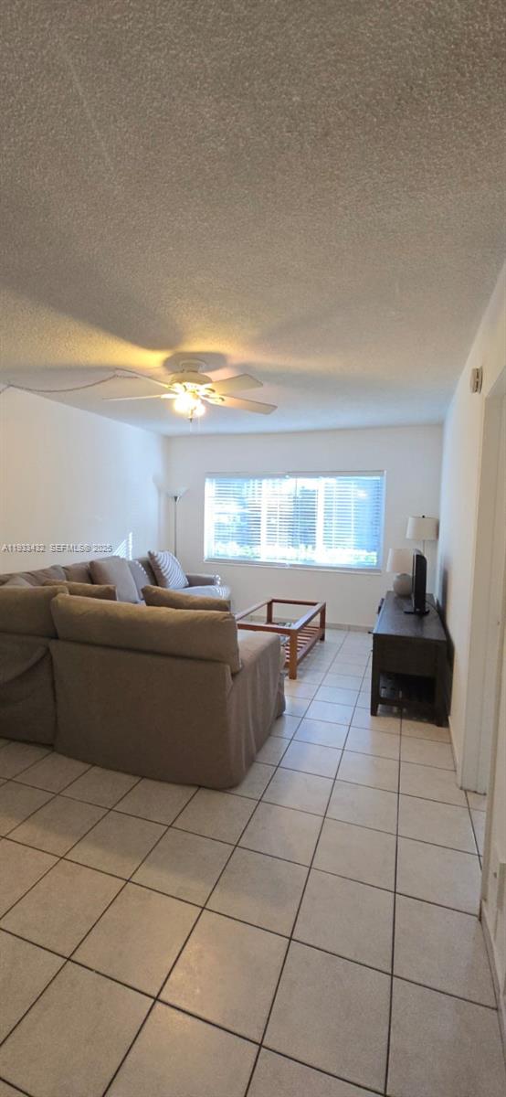 1001 SE 16th St #1 Fort Lauderdale, FL 33316