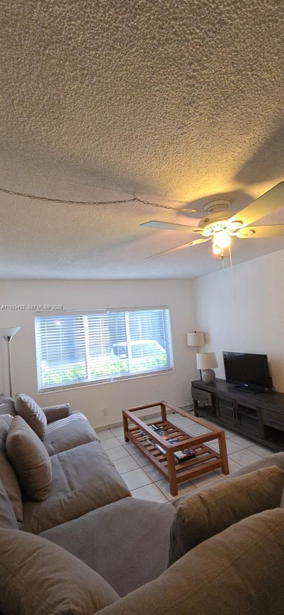 1001 SE 16th St #1 Fort Lauderdale, FL 33316