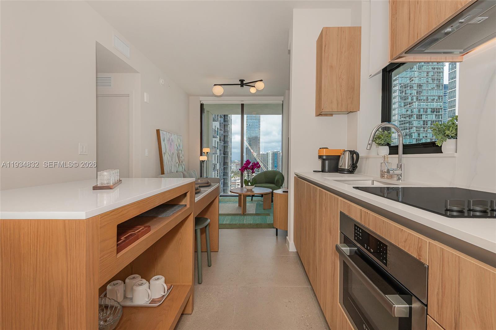 image The Crosby Miami Worldcenter13