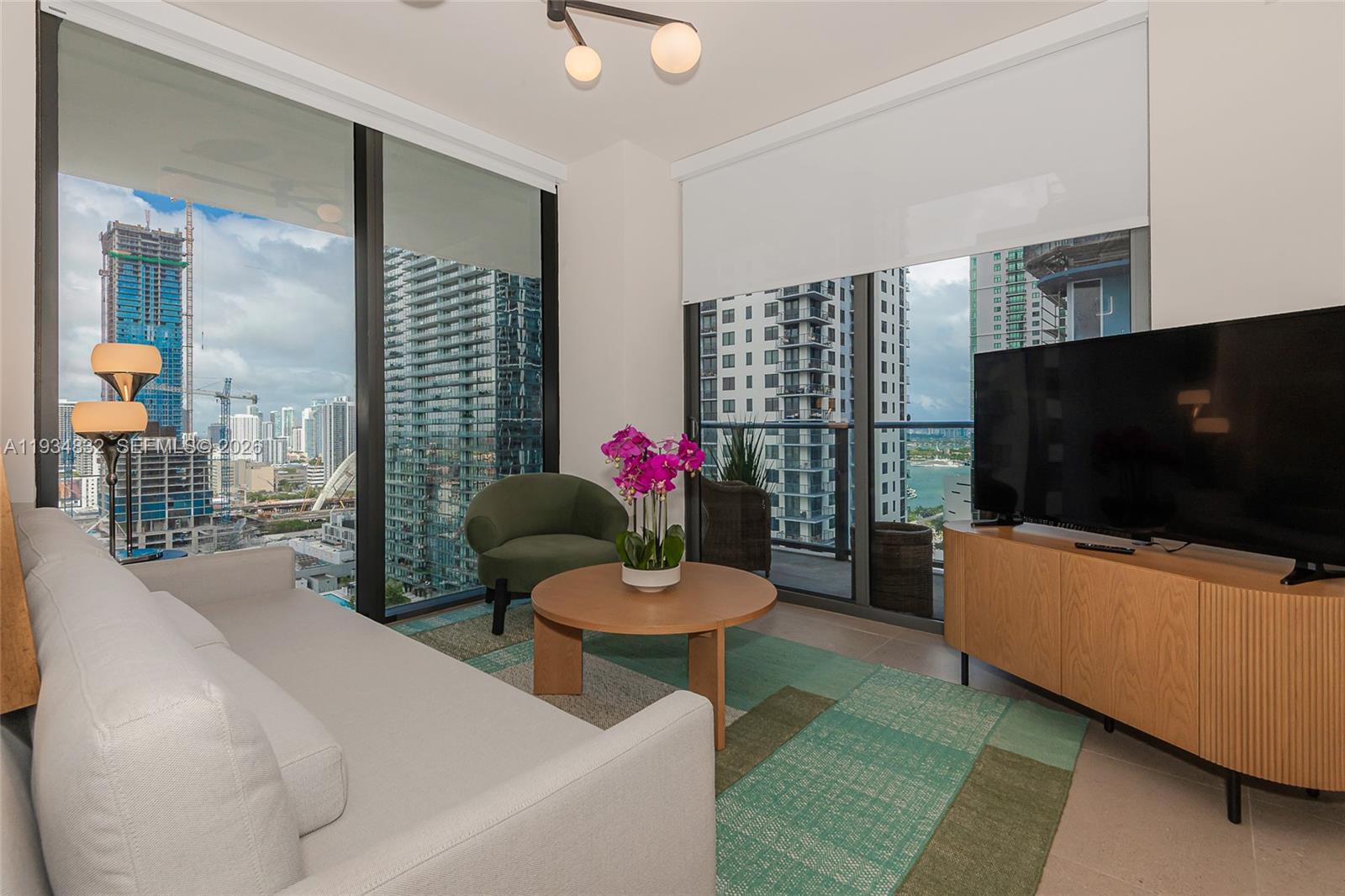 image The Crosby Miami Worldcenter16