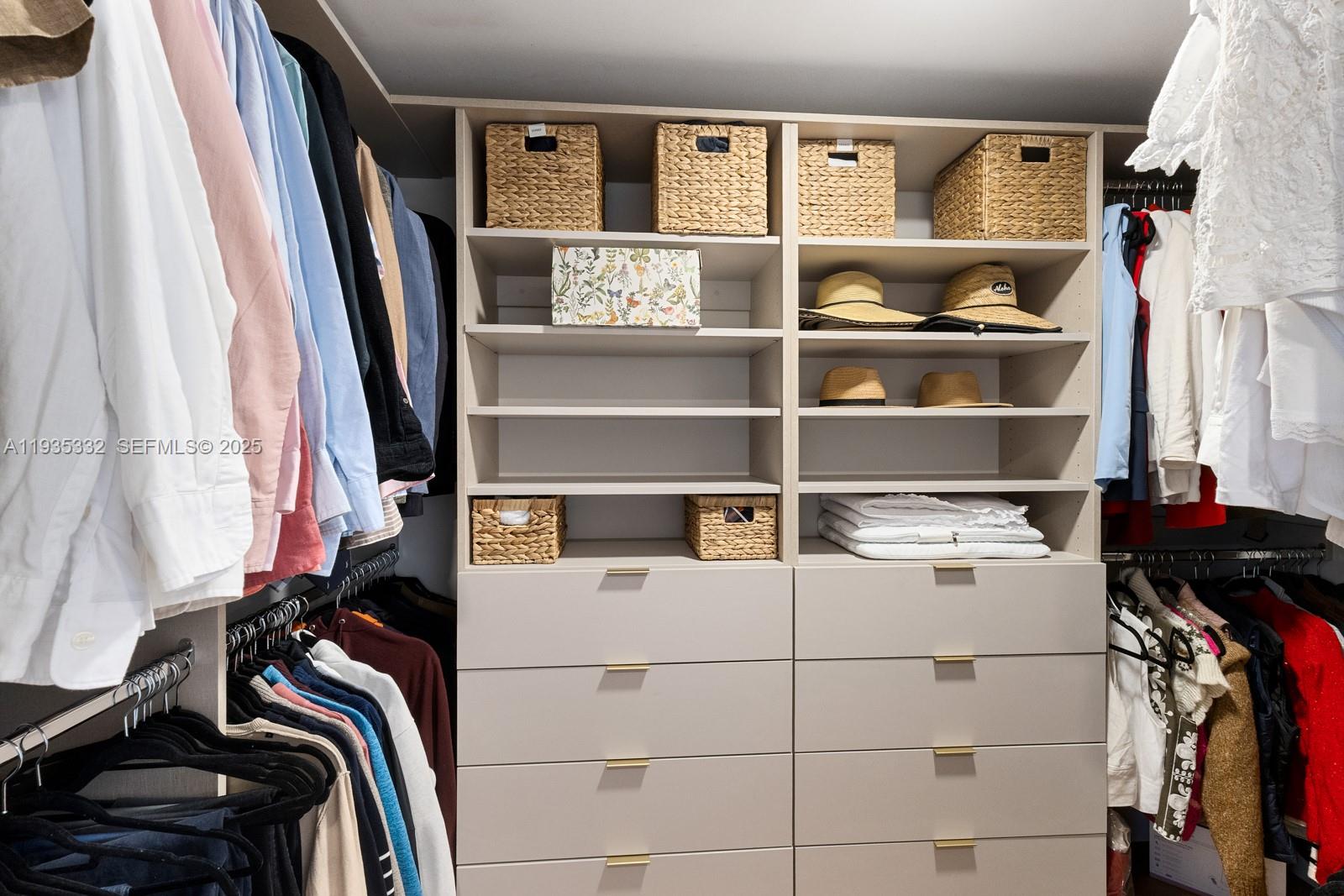 image Botanica at Key Colony13