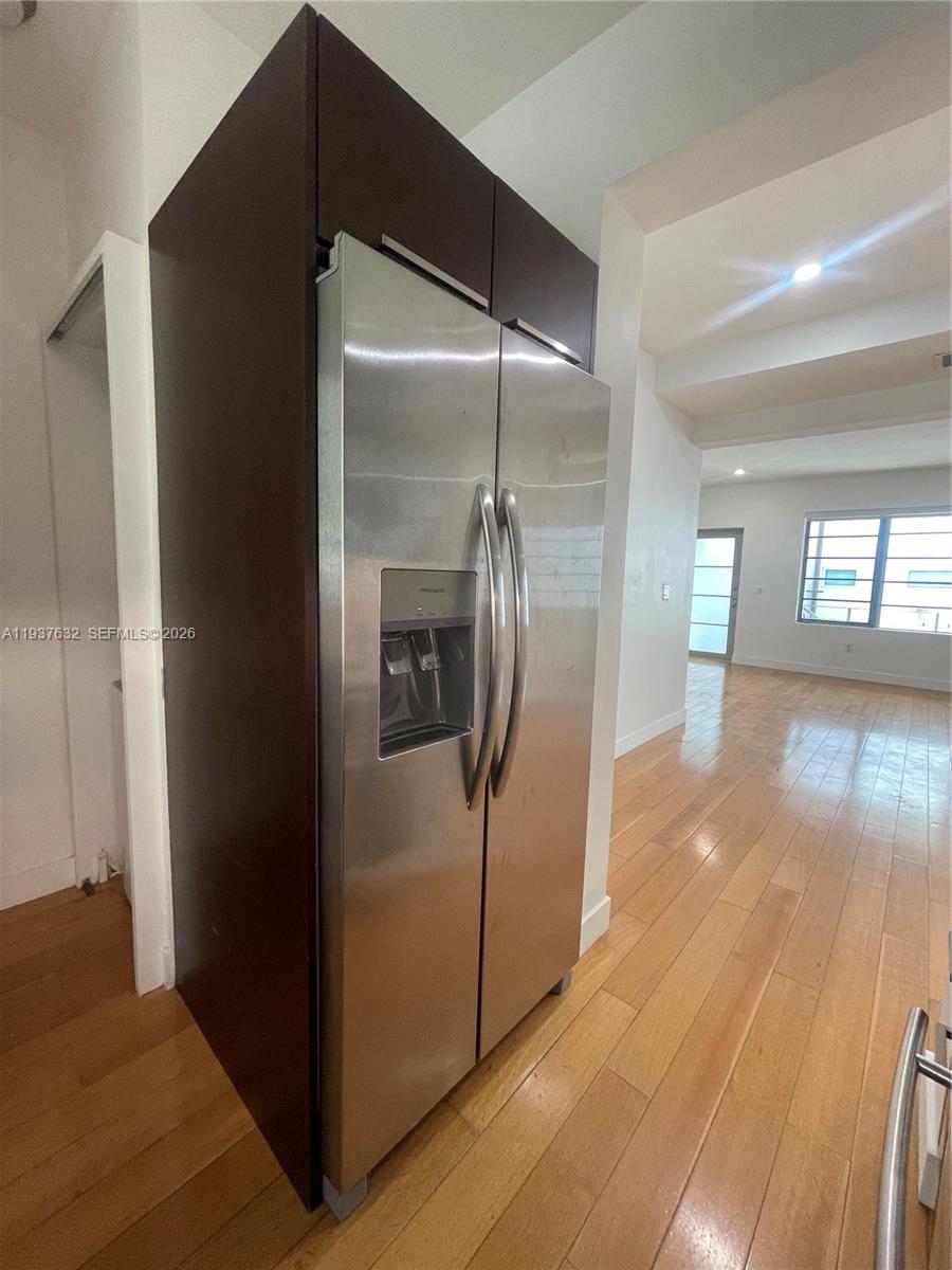 2021 Meridian Ave #12 Miami Beach, FL 33139