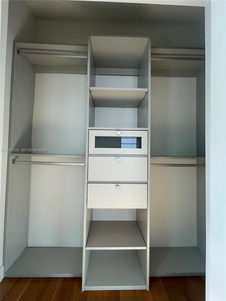 2021 Meridian Ave #12 Miami Beach, FL 33139