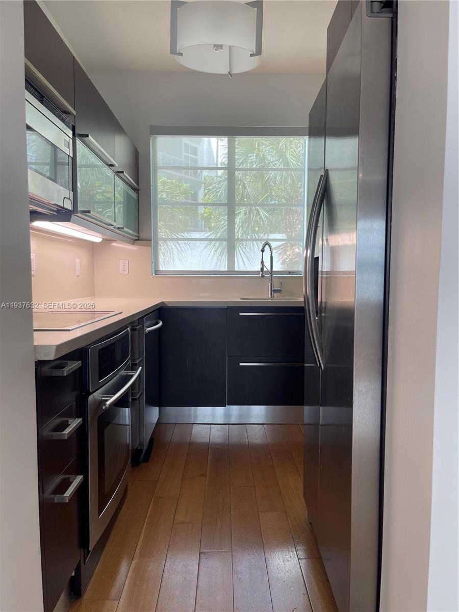 2021 Meridian Ave #12 Miami Beach, FL 33139