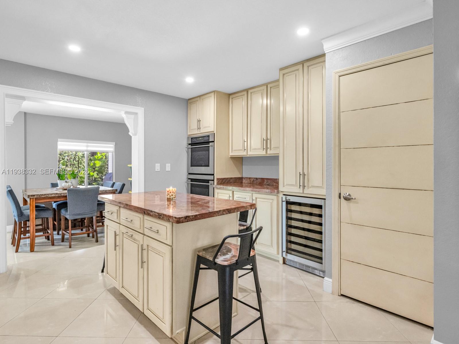 3809 SW 142nd Ave Miami, FL 33175