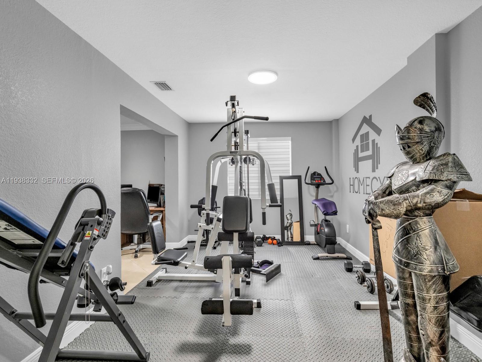 3809 SW 142nd Ave Miami, FL 33175