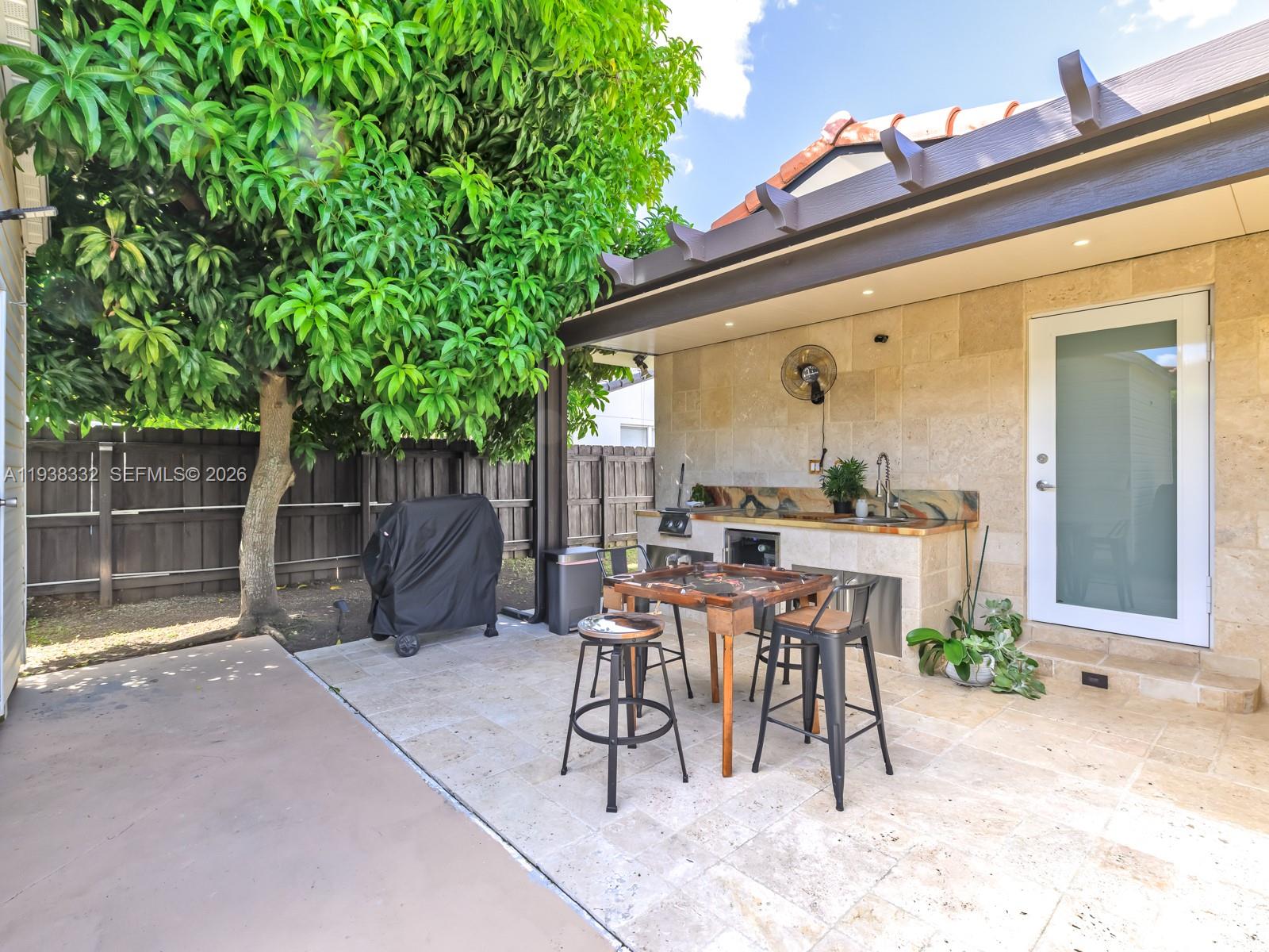 3809 SW 142nd Ave Miami, FL 33175