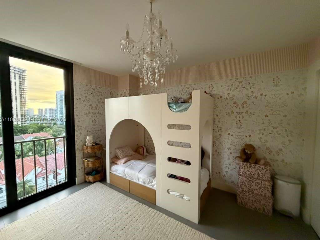 19667 Turnberry Way #10B+DEN+CABANA Aventura, FL 33180