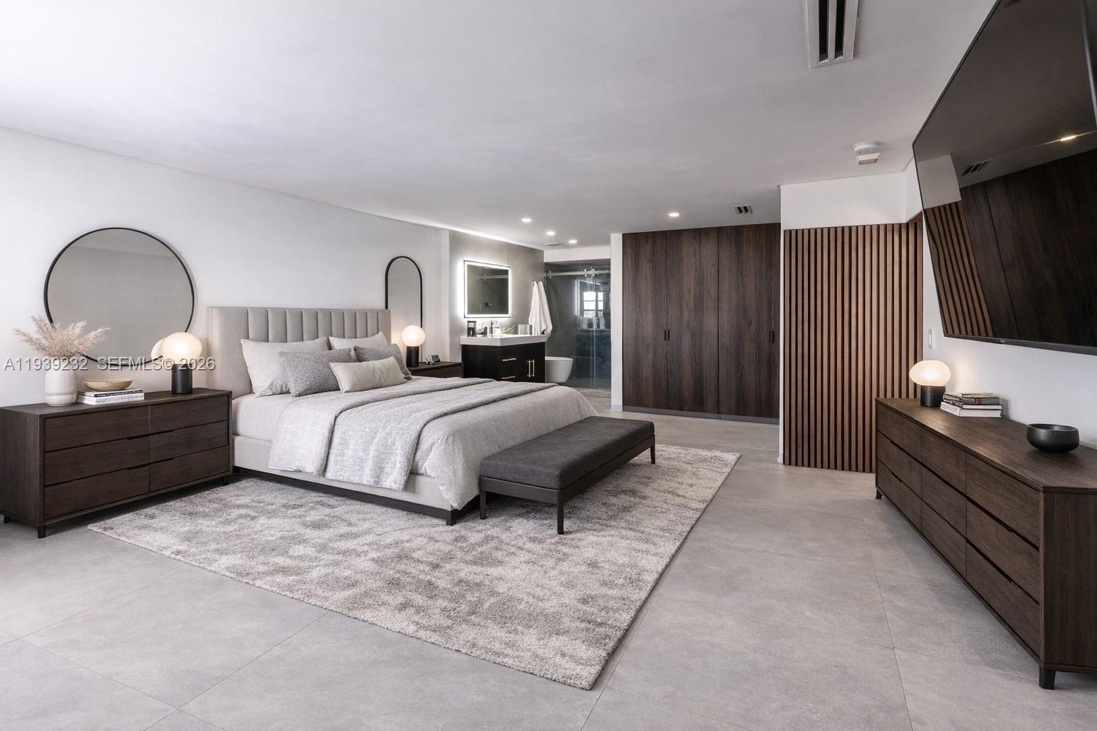 3665 NE 167th St #207 North Miami Beach, FL 33160