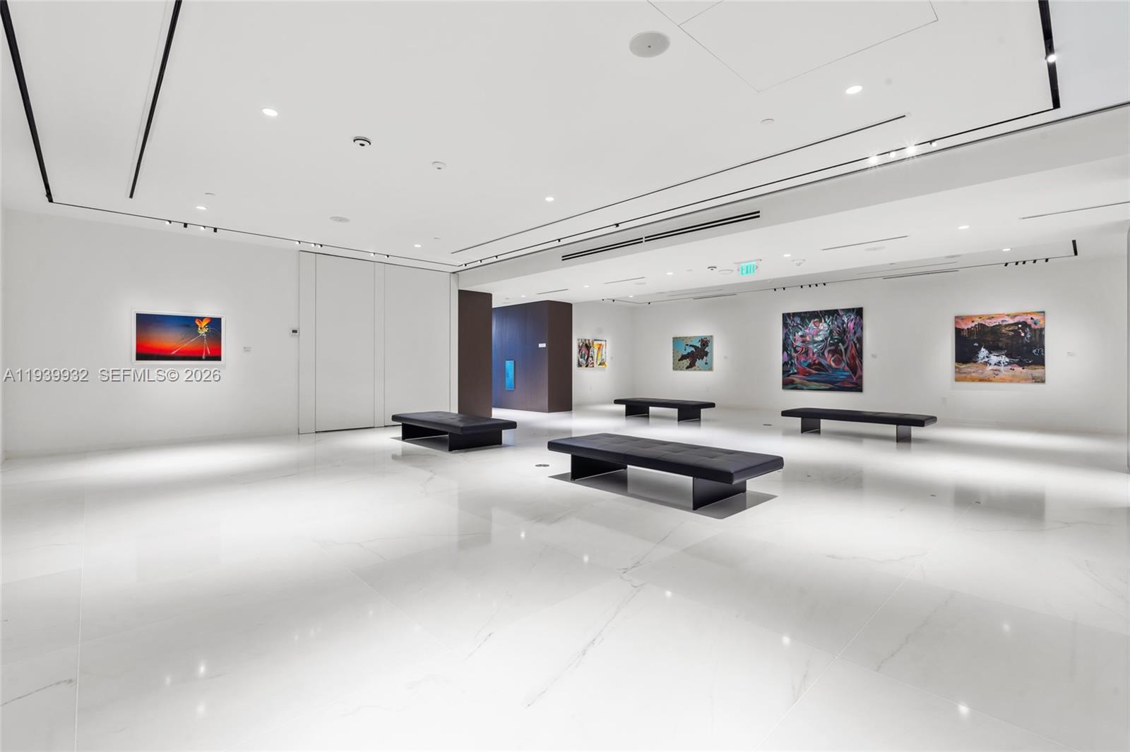 image Aston Martin Residences47