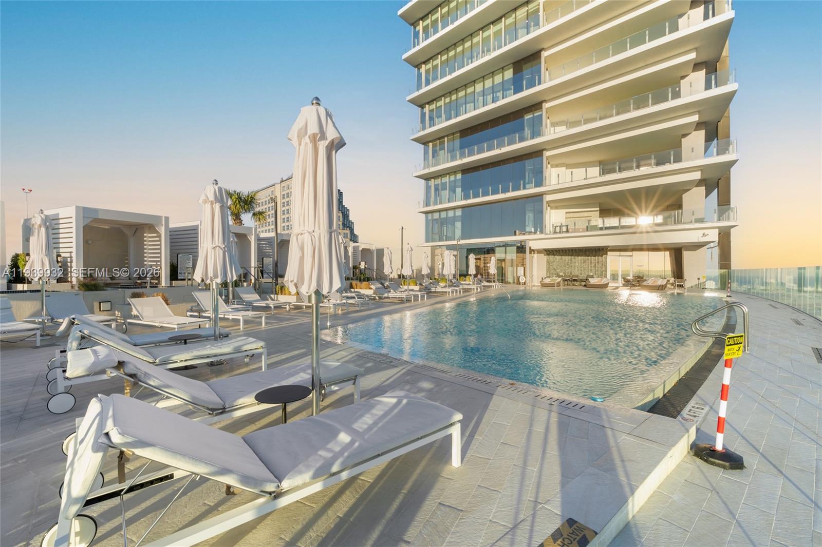 image Aston Martin Residences56