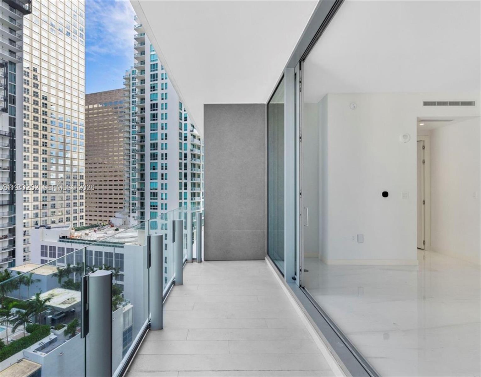 image Aston Martin Residences12