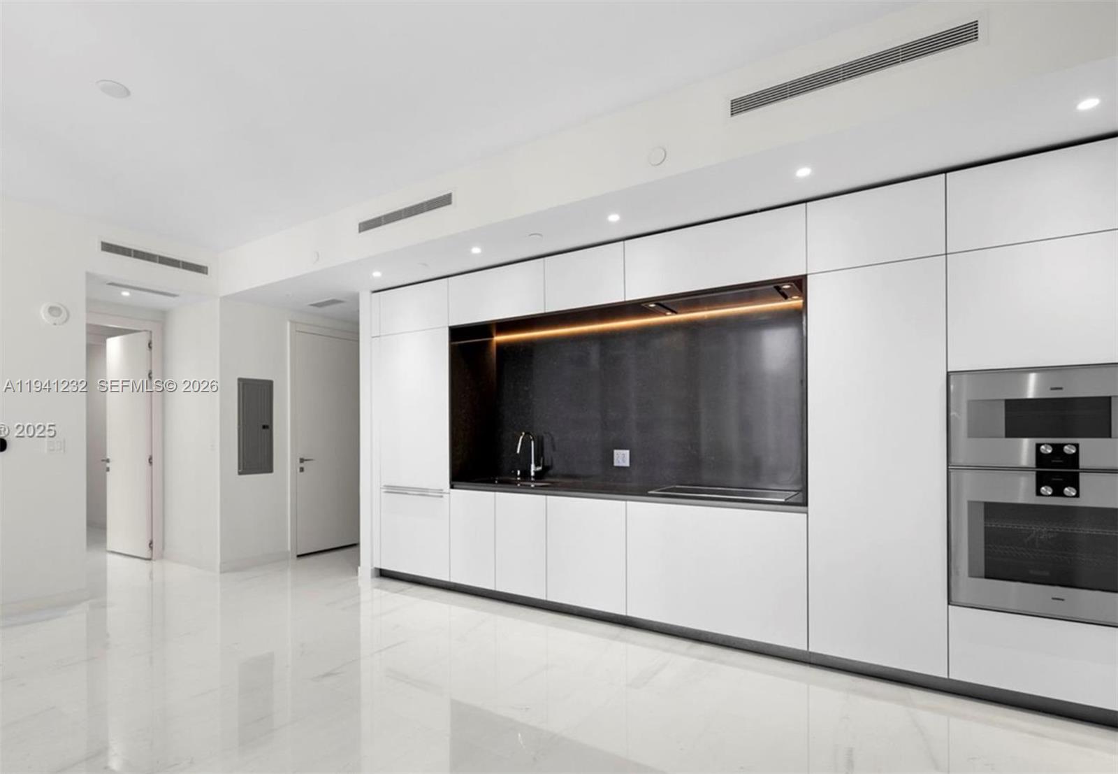 image Aston Martin Residences3