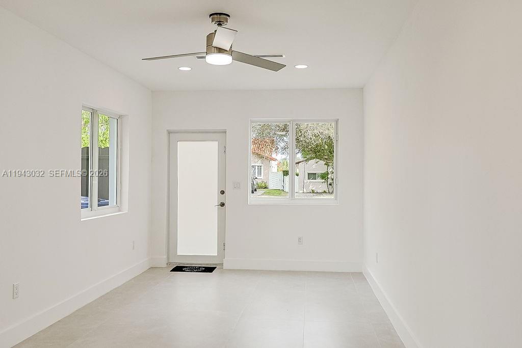 588 Palmetto Dr Miami Springs, FL 33166