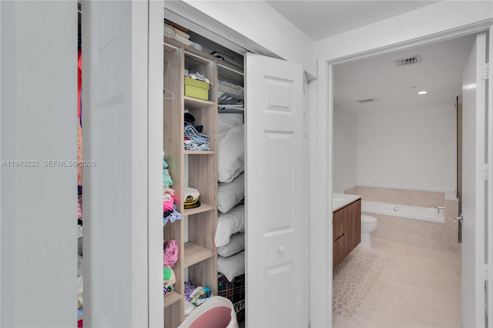 image Aria On The Bay19