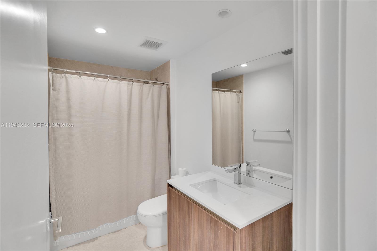 image Aria On The Bay30