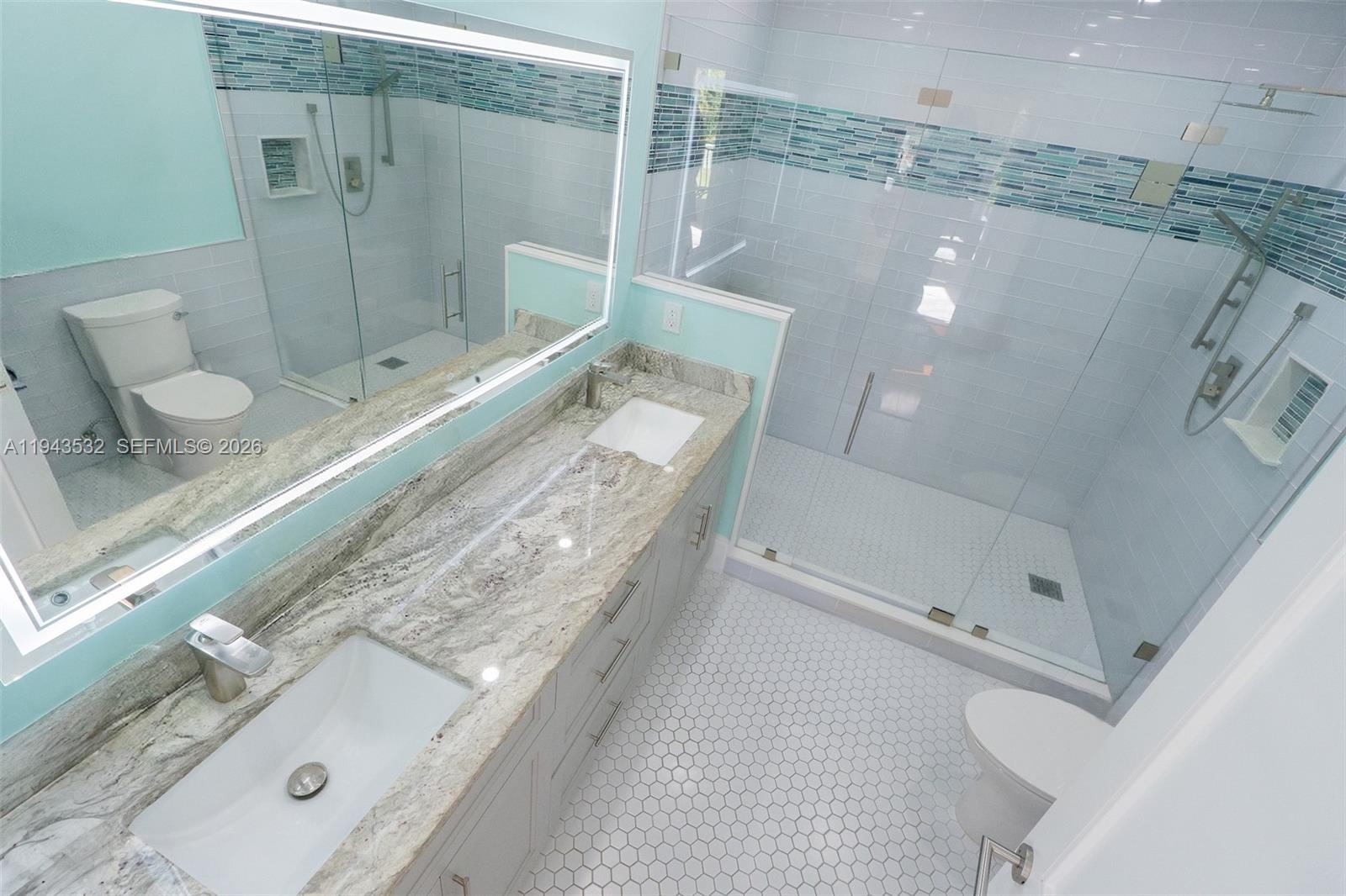 6077 NW 71st Ter Parkland, FL 33067