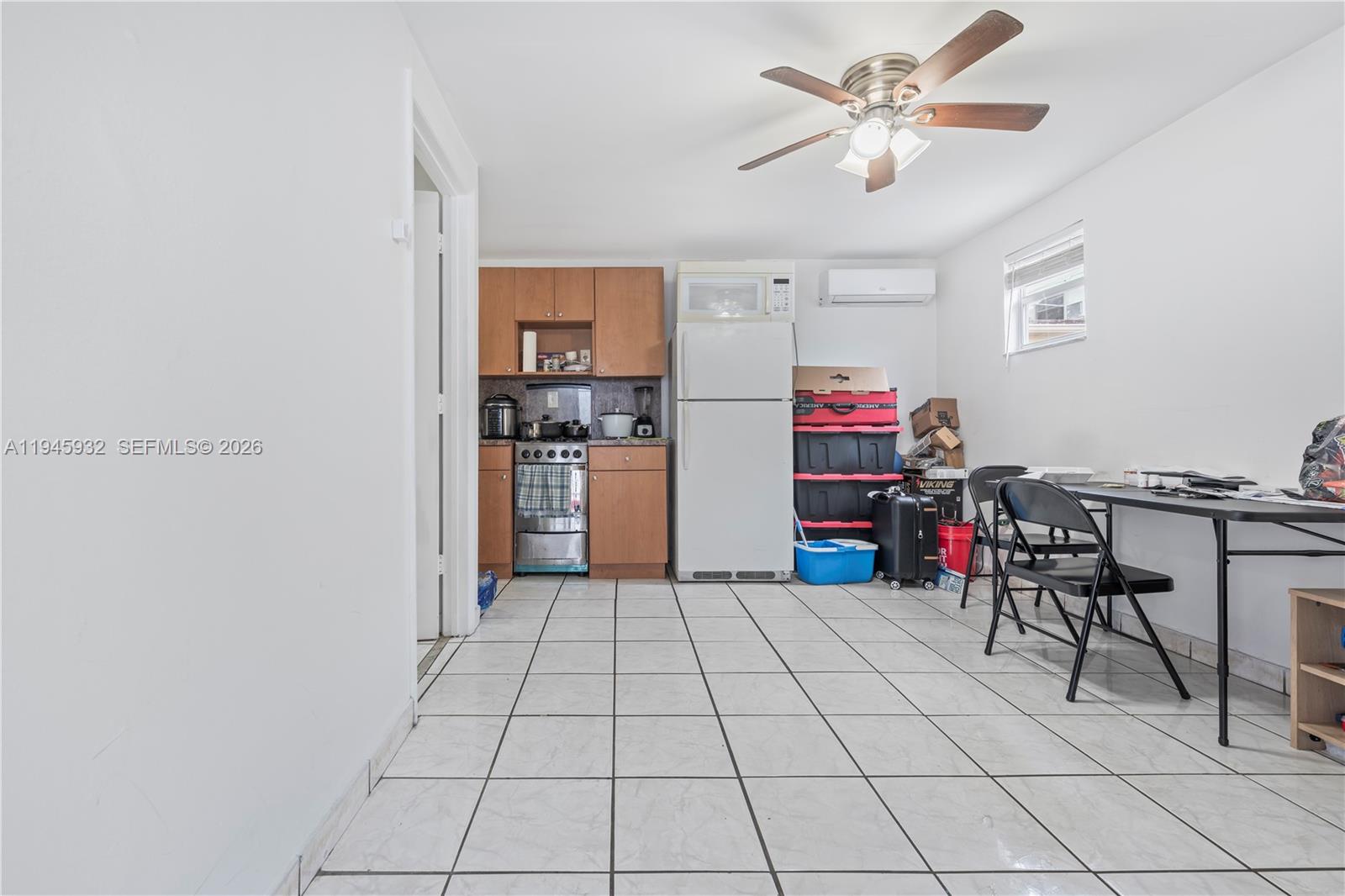 3430 NW 16th St Miami, FL 33125