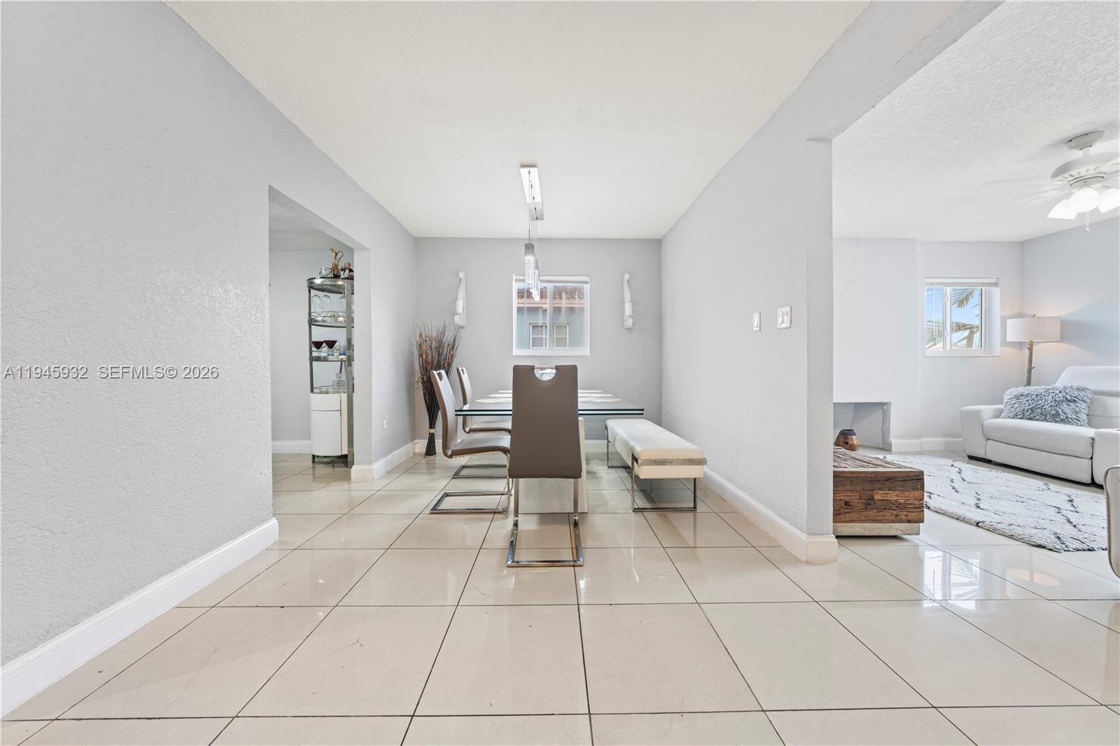 3430 NW 16th St Miami, FL 33125