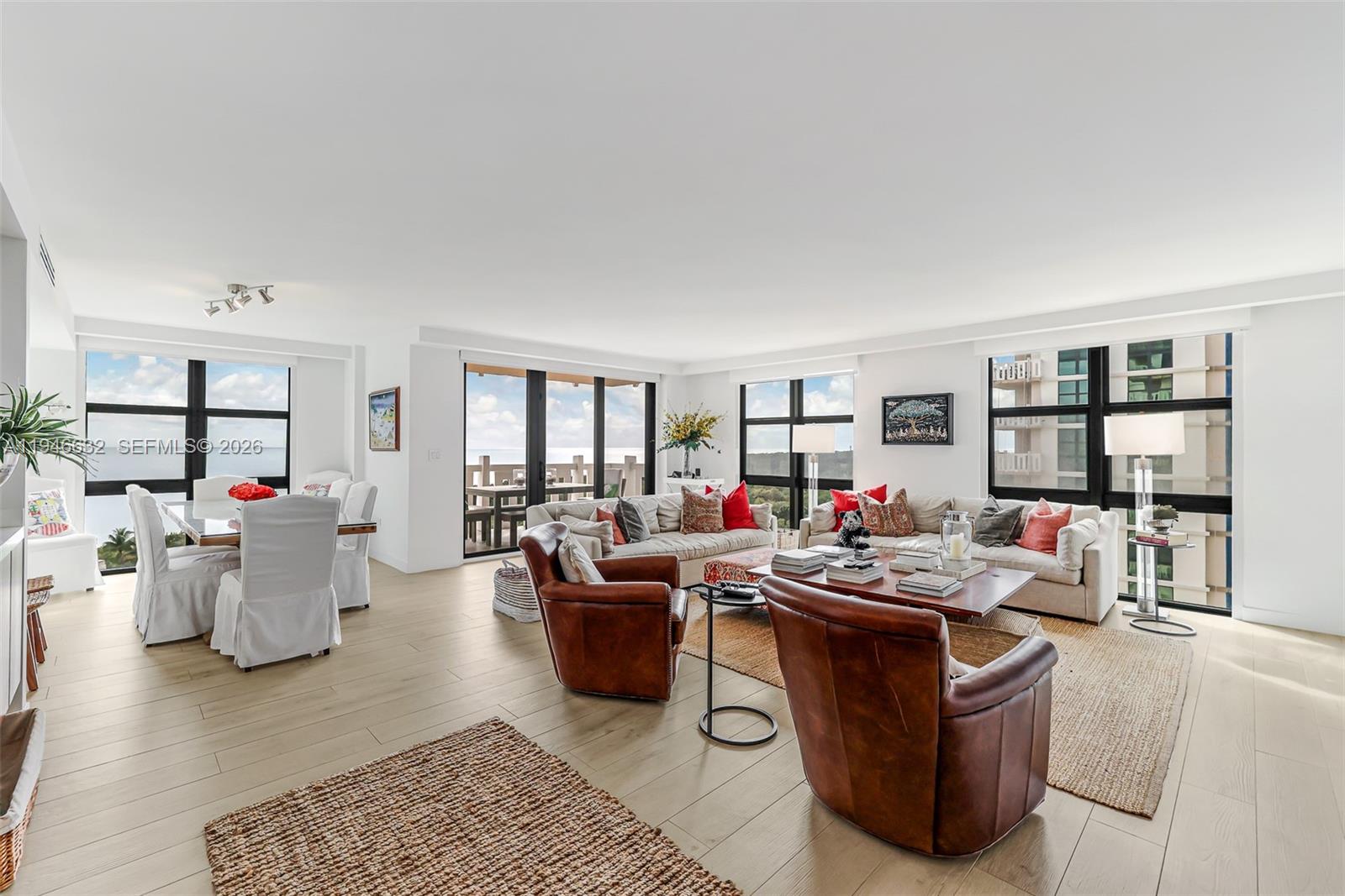 1121 Crandon Blvd #F802 Key Biscayne, FL 33149