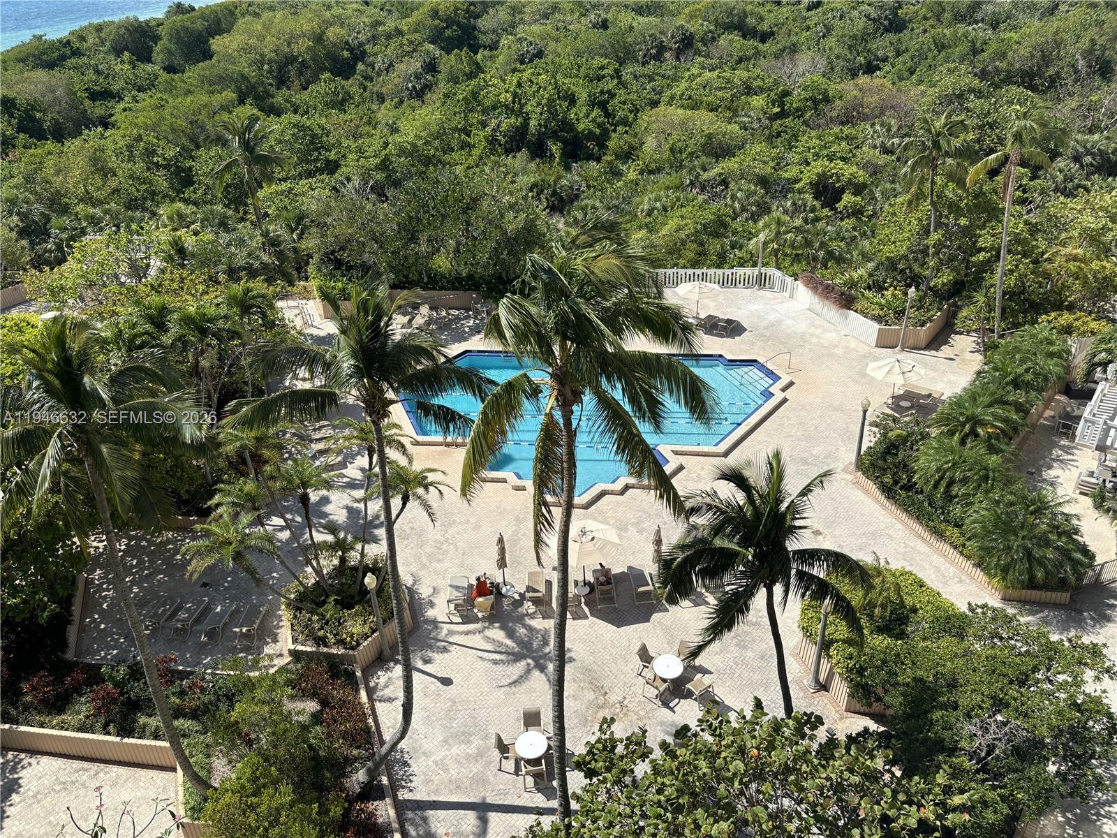 1121 Crandon Blvd #F802 Key Biscayne, FL 33149