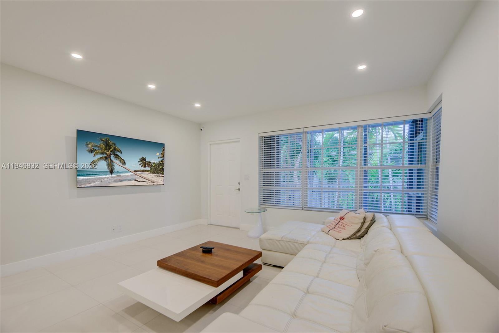 1125 99th St #12 Bay Harbor Islands, FL 33154