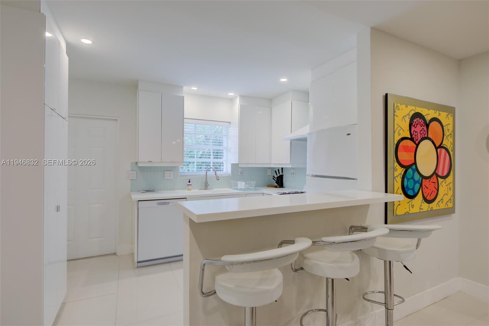 1125 99th St #12 Bay Harbor Islands, FL 33154