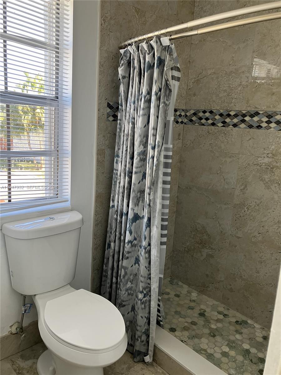 9066 SW 147th Ct Miami, FL 33196