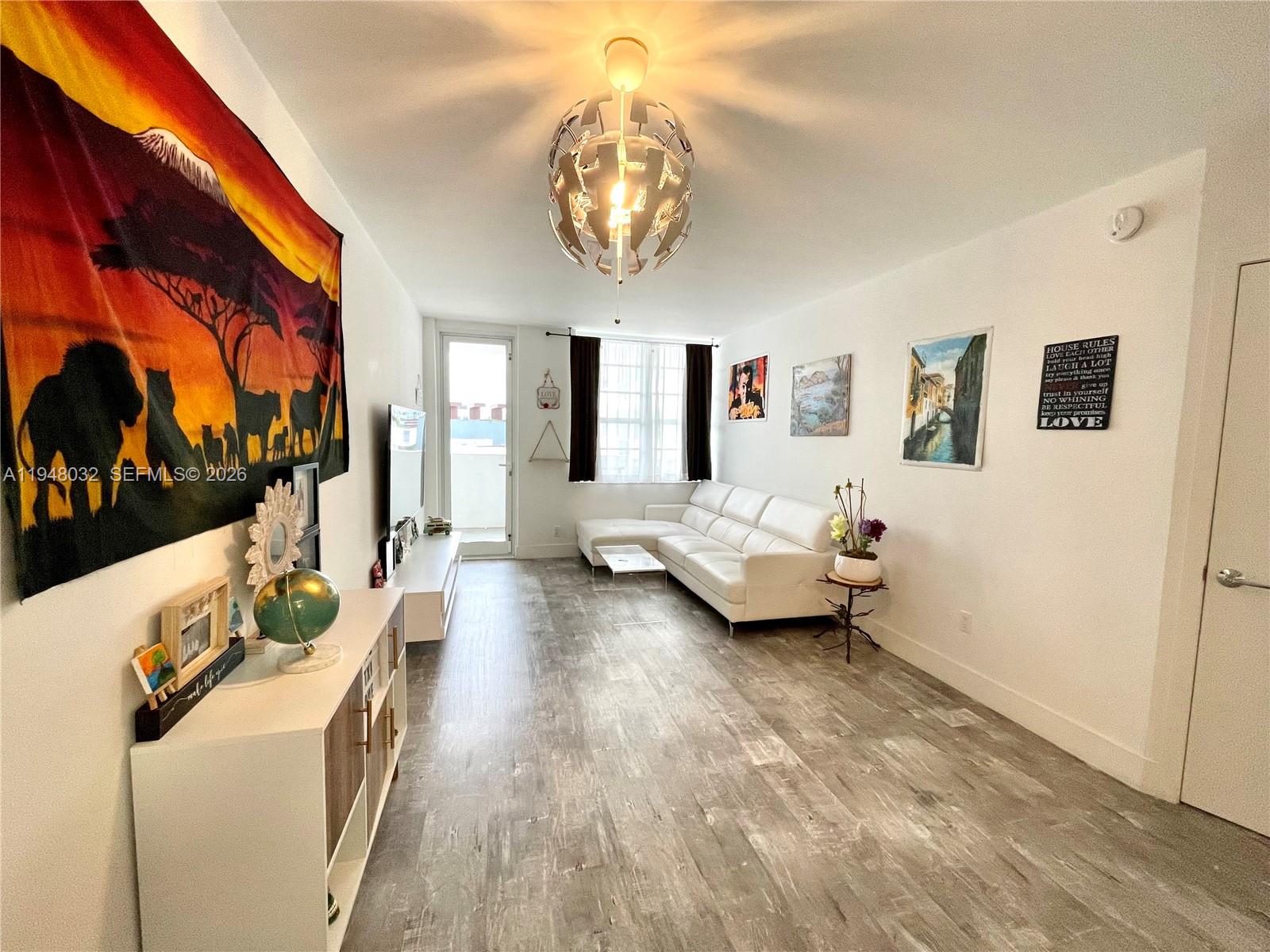 100 Lincoln Rd #518 Miami Beach, FL 33139