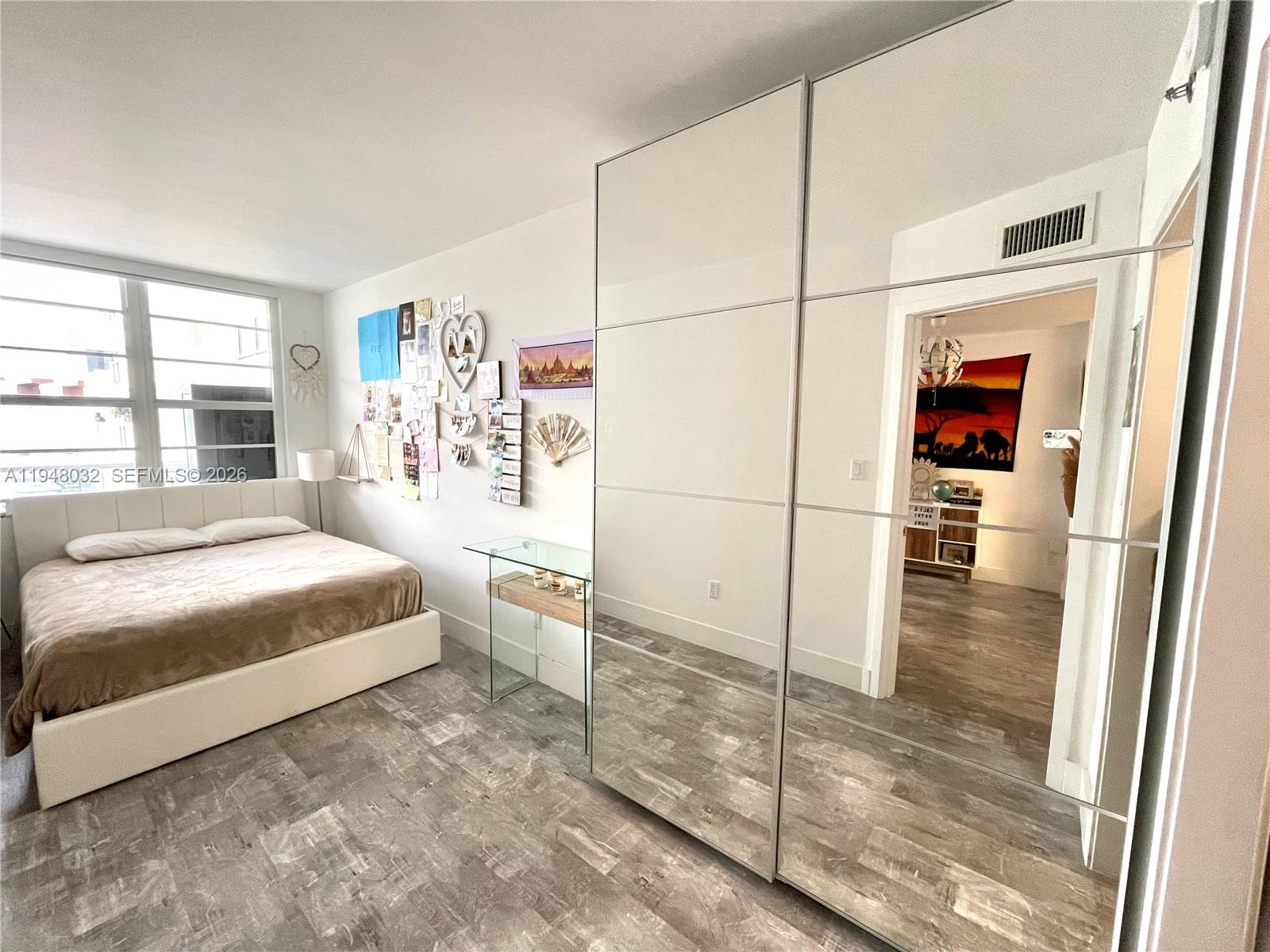 100 Lincoln Rd #518 Miami Beach, FL 33139