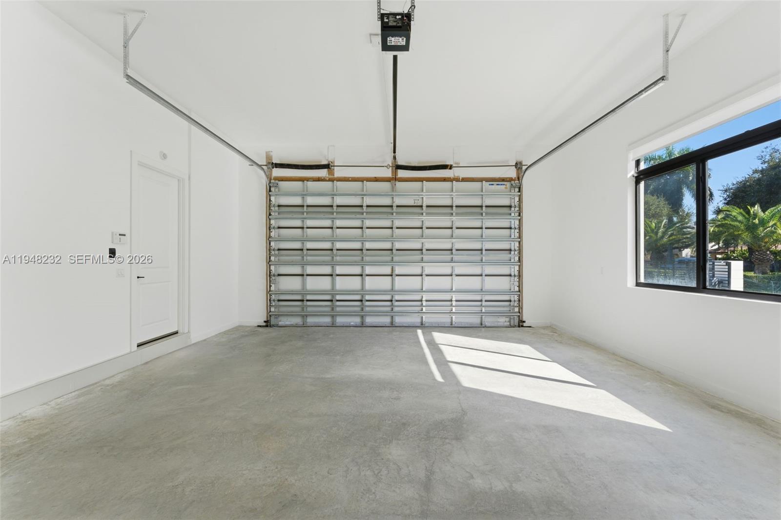 10005 SW 66th St Miami, FL 33173