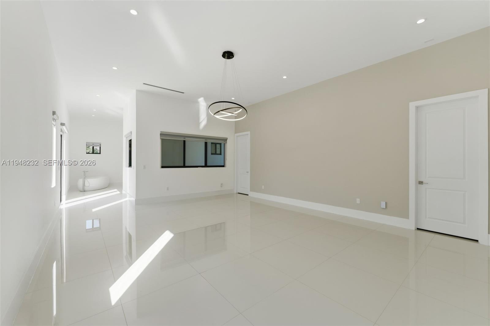 10005 SW 66th St Miami, FL 33173