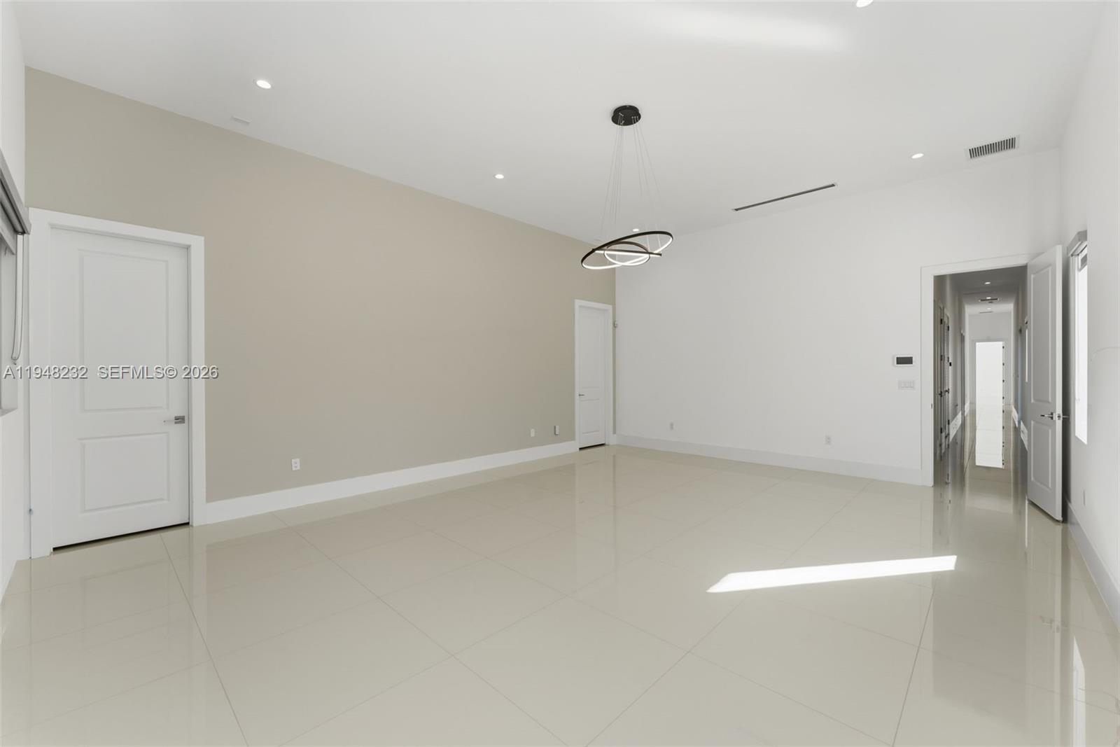 10005 SW 66th St Miami, FL 33173