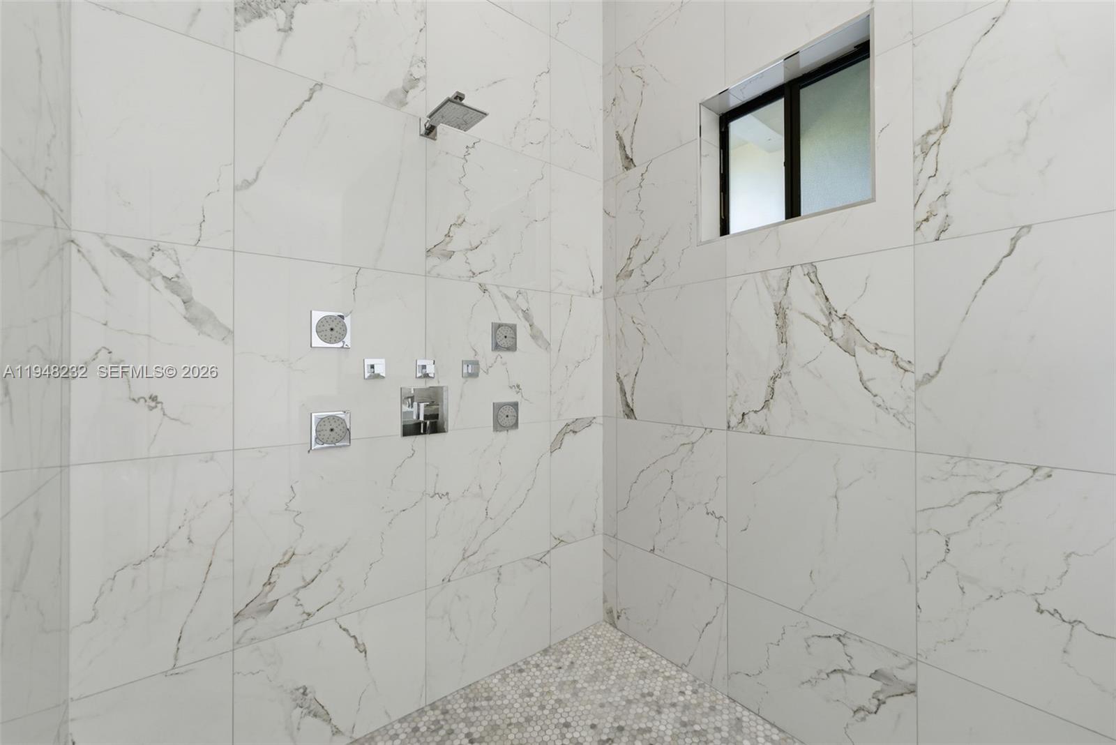 10005 SW 66th St Miami, FL 33173