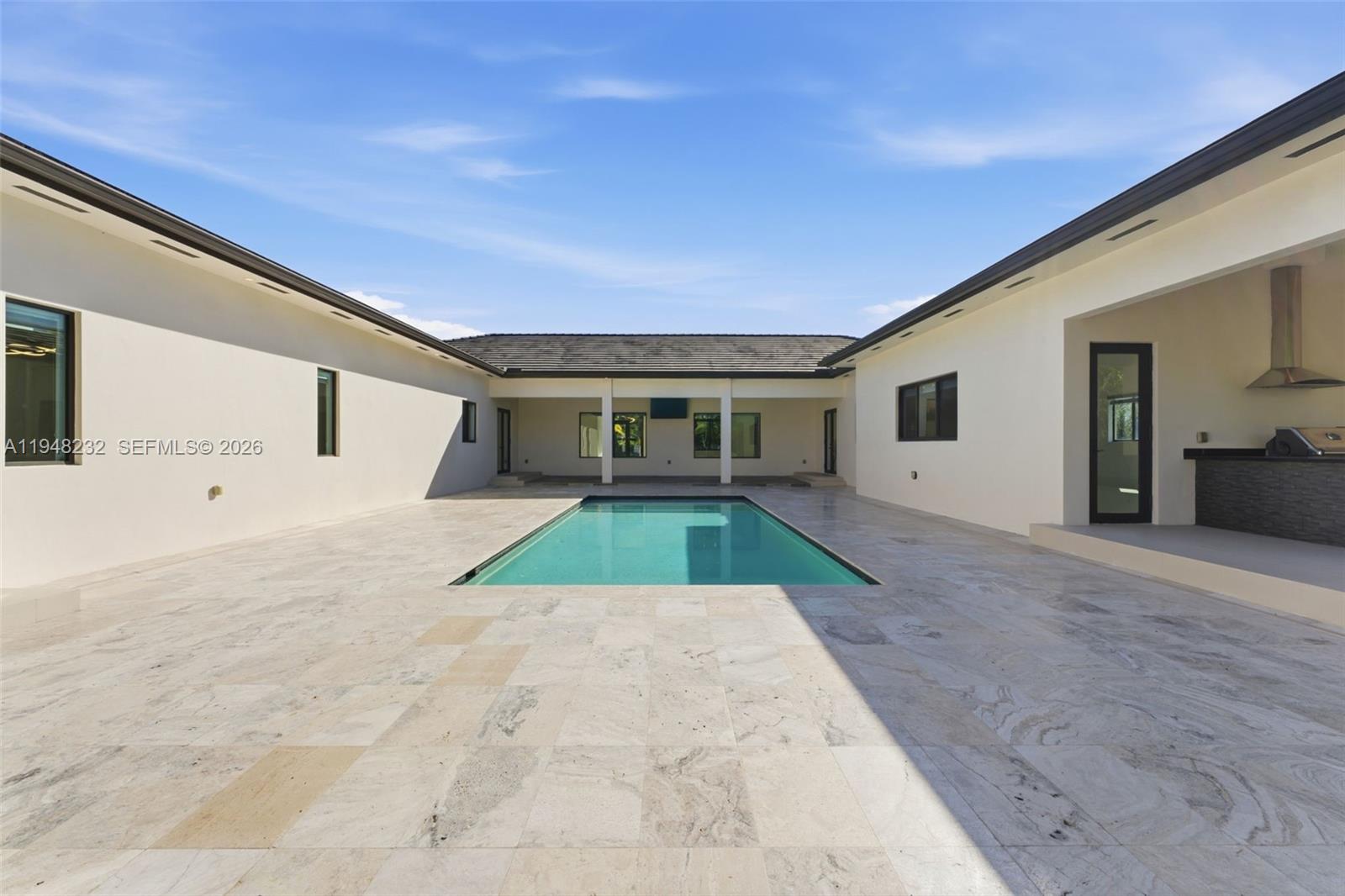 10005 SW 66th St Miami, FL 33173