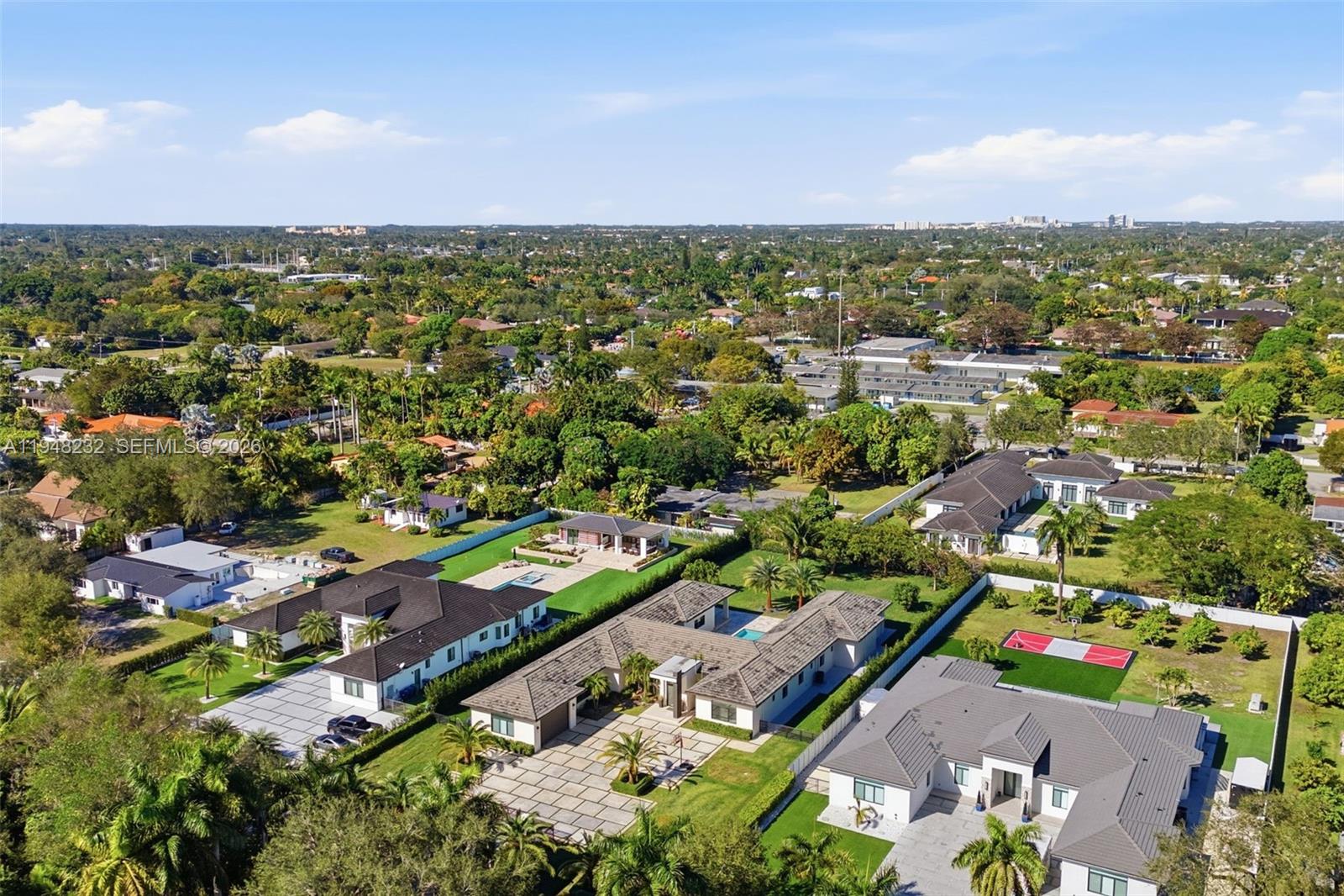 10005 SW 66th St Miami, FL 33173