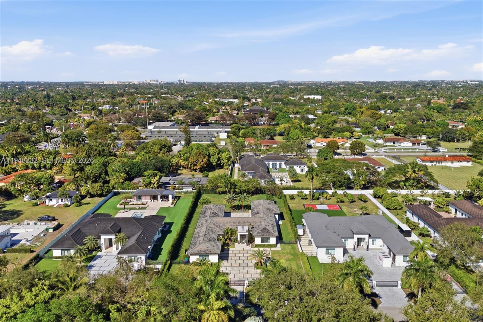 10005 SW 66th St Miami, FL 33173