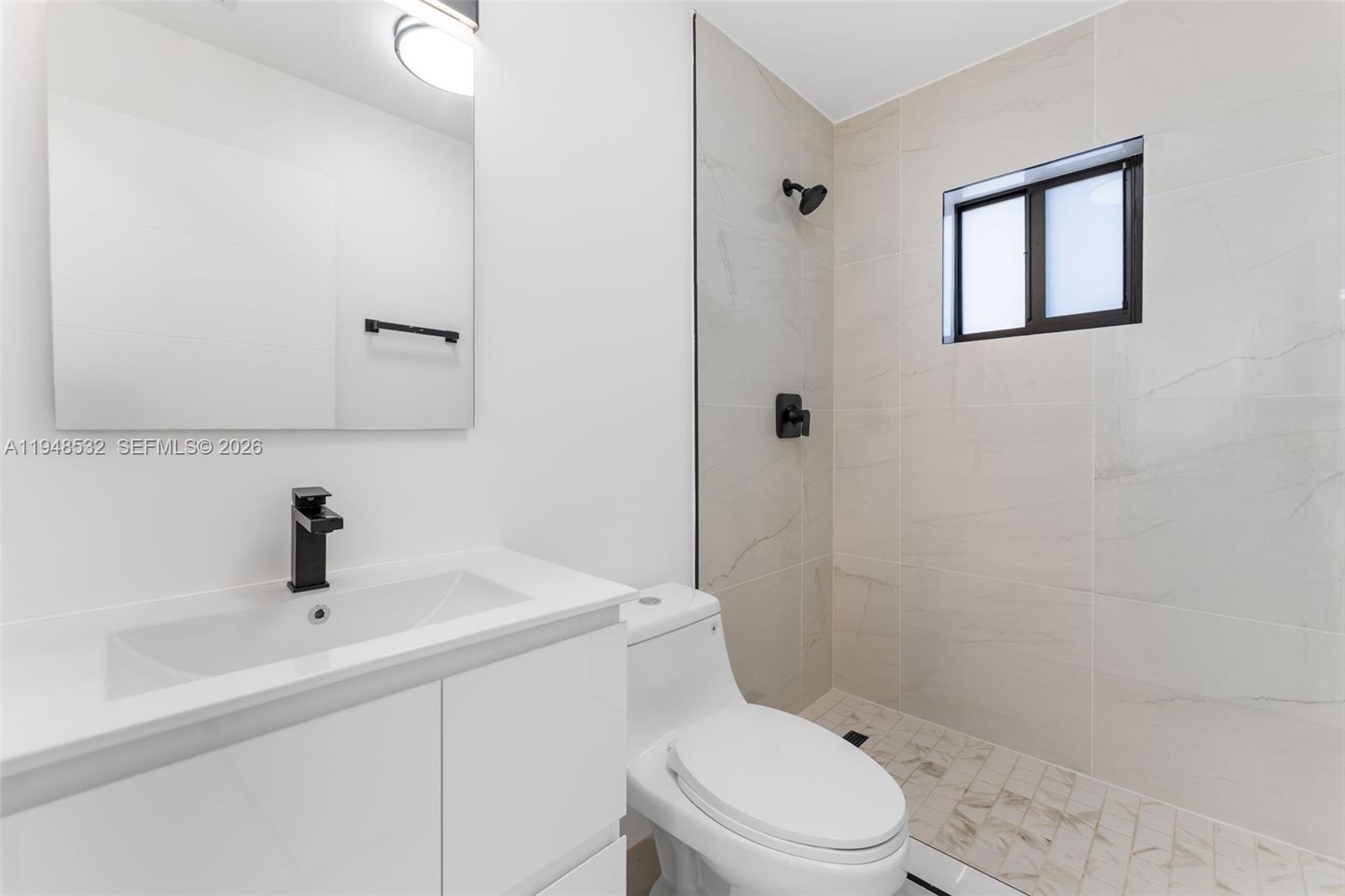 1568 NW 68th St Miami, FL 33147