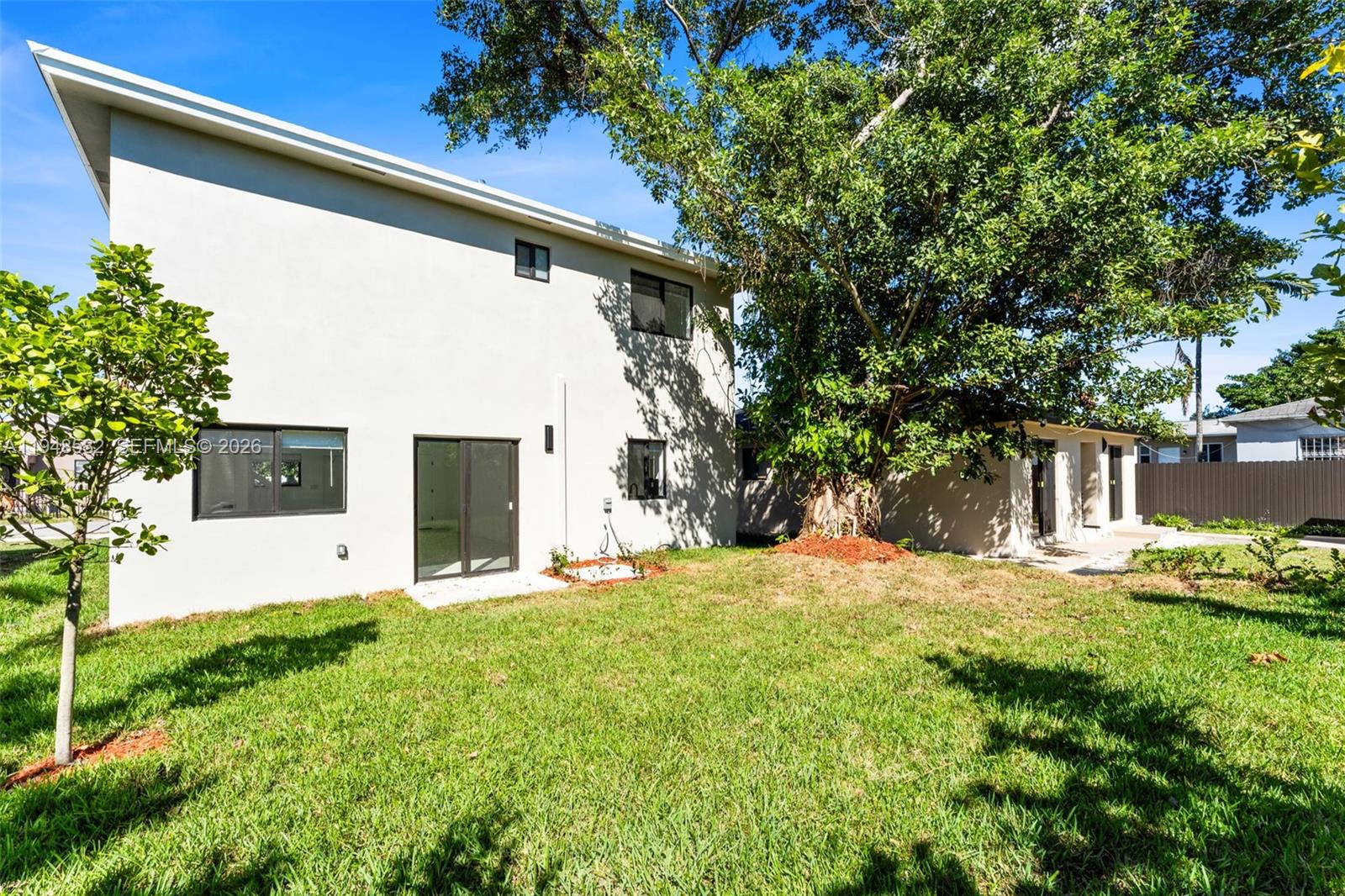 1568 NW 68th St Miami, FL 33147