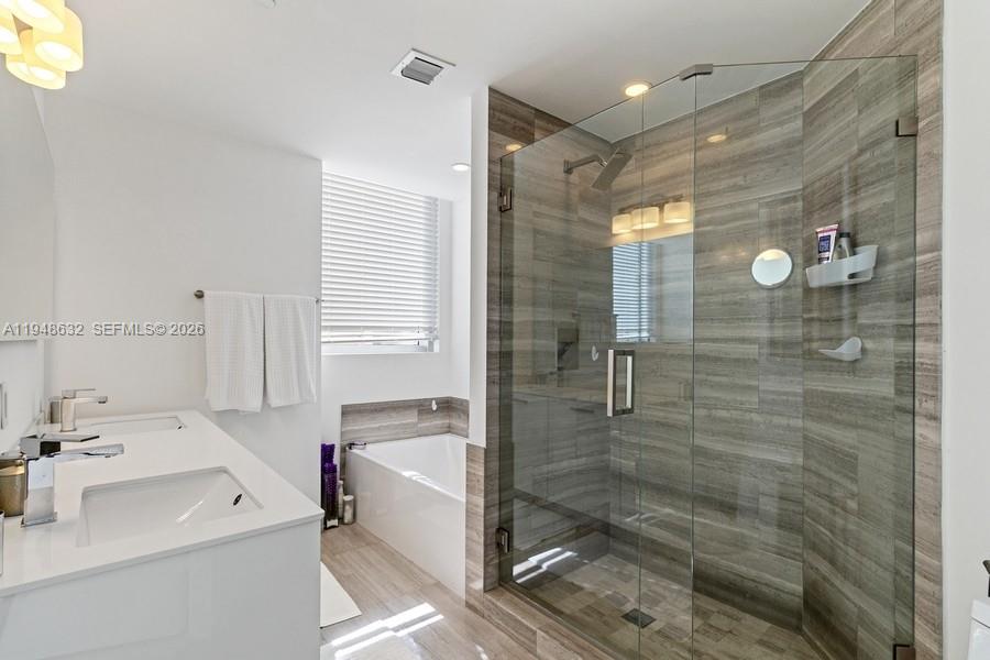 image Brickell House10