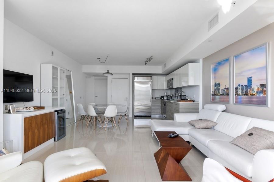 image Brickell House7